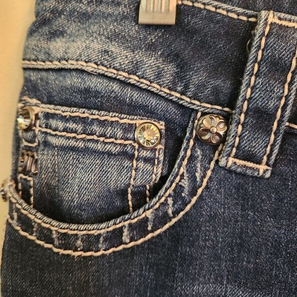 Miss Me JS4009C9 Crop Rhinestone Embellished Detail Jeans Size 28 - Picture 7 of 9